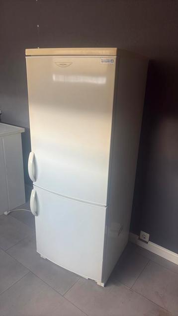 Gratis ophalen. Koelkast vriezer