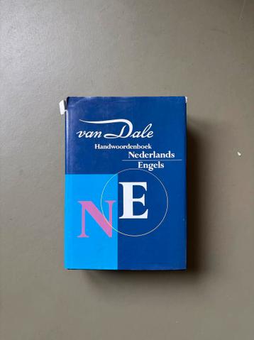 Van Dale Handwoordenboek Nederlands-Engels