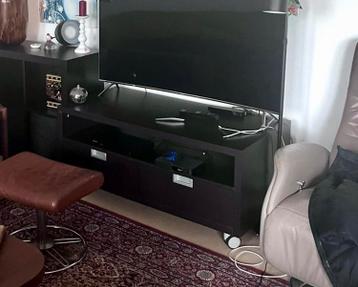 IKEA TV-meubel zwart fineer