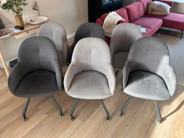 Henders & hazel eetkamer stoelen.