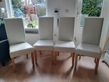 Eetkamerstoelen - 4 stuks Gratis