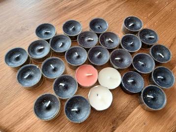Gratis 27 waxine theelichtjes kaarsjes