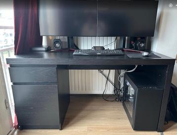 Gratis Bureau Ikea MALM Zwart 140X65