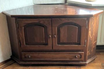 TV kast eiken, gratis op te halen