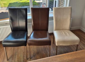 6 Eetkamerstoelen in 3 kleuren - Gratis af te halen!