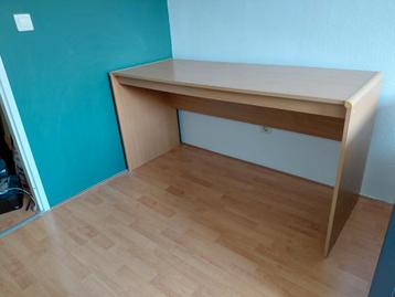 Bureau 150x58 cm gedemonteerd