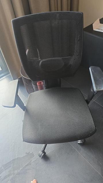 Gratis bureaustoel - Gebruikt met gebruikerssporen