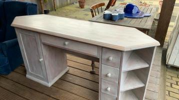 Gratis af te halen bureau