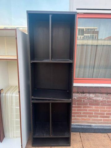 GRATIS - Kasten en meerdere spiegels