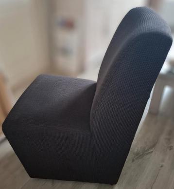 Gratis stoel met wieltjes