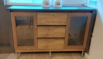 Servieskast met 3 lades en 2 deuren - 140cm breed