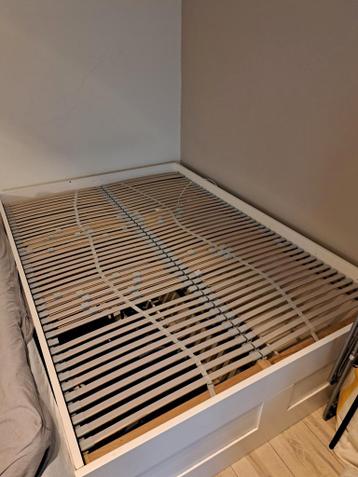 Gratis Twee lattenbodems voor twijfelaar bed