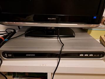 Gratis dvd-speler met afstandsbediening.