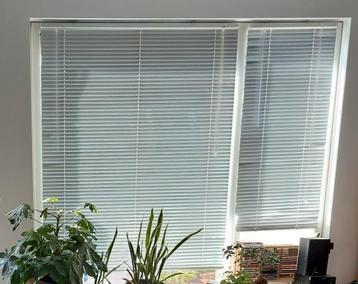 Jaloezieën wit aluminium