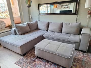 Hoekbank gratis af te halen in Nieuwegein