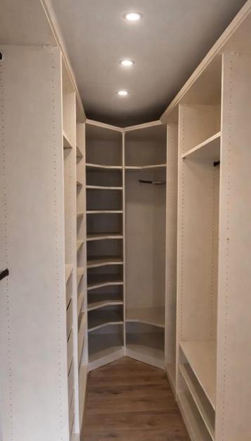 Leen Bakker Hoekkast 2 stuks