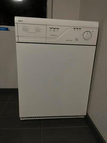 Droger met verschillende standen en opvangbak