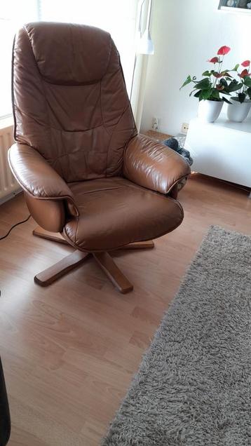 Comfortabele lederen fauteuil (Prominent)