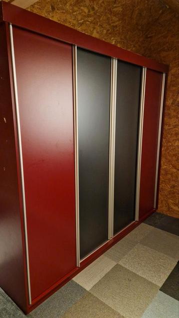 Gratis schuifdeurkast kast degelijk