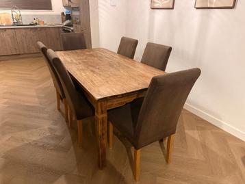 Gratis eetkamerset - houten eettafel + 6 mobitec stoelen