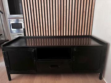 Tv-meubel gratis afhalen