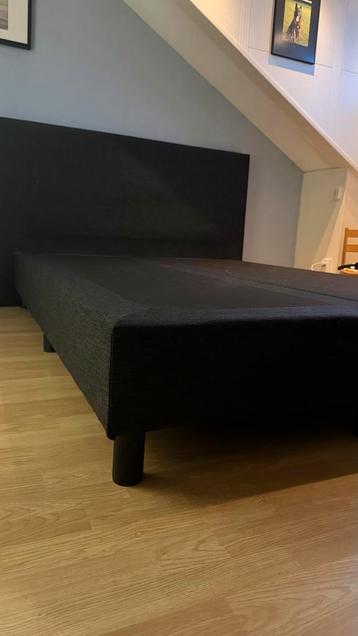 Bed onderbouw 140x200 gratis af te halen