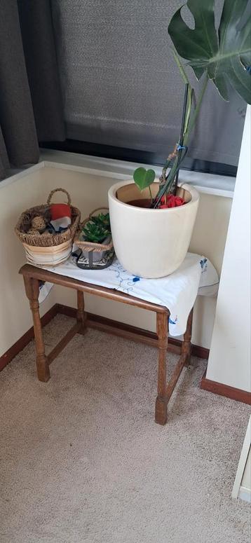 Leuk bijzettafeltje