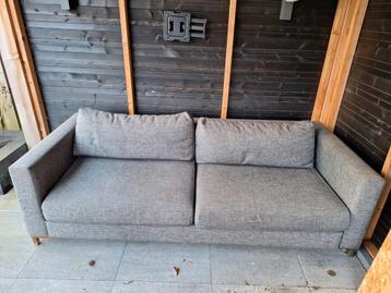 Gratis afhalen: grijze tweepersoonsbank