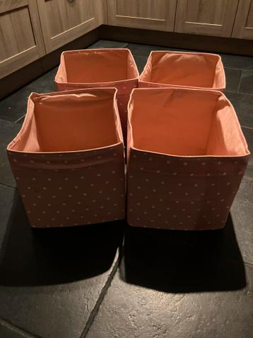 4 Ikea Drona opbergbakken kleur zalmroze met witte stippen