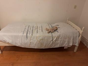 1 persoons  ledikant wit gratis ophalen