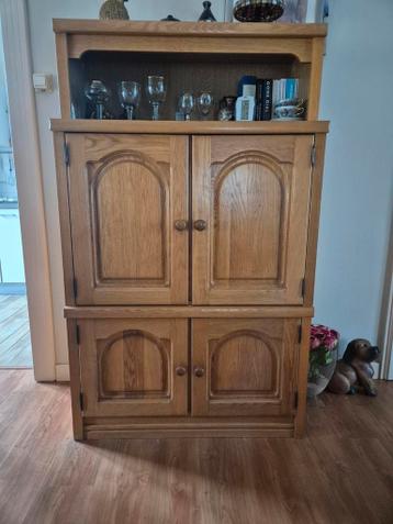 Houten buffetkast met opzetstuk