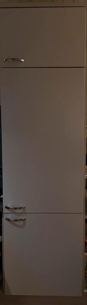 Gratis Bosch inbouw koelvriescombinatie - 15 jaar oud