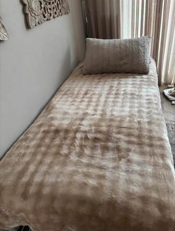 Bedframes 2 persoons bed