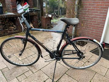 Gratis fiets voor onderdelen/oud ijzer, ophalen in Weurt