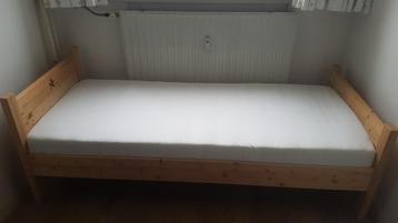 GRATIS bed 80x180