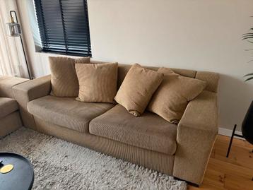 2x Bruine Ribstof Bank - Gratis Afhalen!