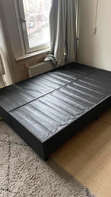 Boxspring + matras 140x200 | GRATIS op te halen in Amsterdam