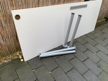 Gratis tafel/buro blad & poten. GRATIS