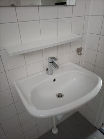 Wastafel Sphinx  60 cm br,  planchet gratis