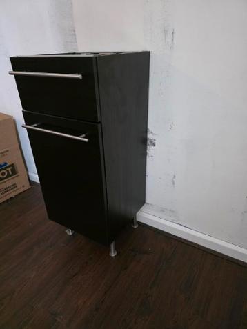 IKEA Onderkastje op Pootjes - Donkerbruin - 40x40x80cm