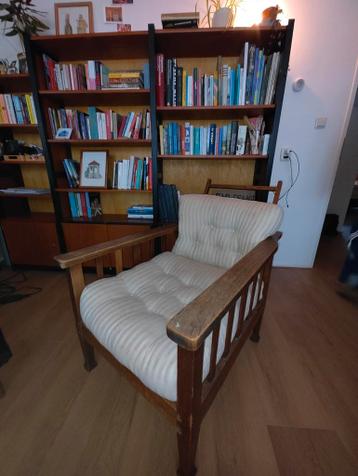 Houten rookstoel (gratis)