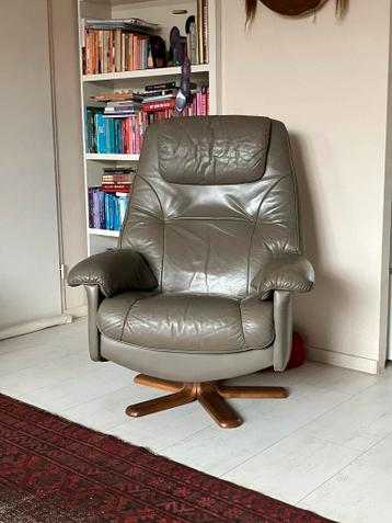 Gratis afhalen: Fauteuil verstelbaar leder retro