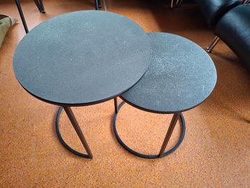 Set bijzettafels GRATIS af te halen