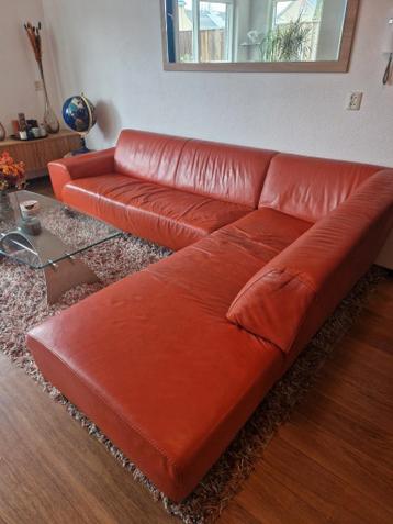 Hoekbank, gratis af te halen voor 24 februari  !!!!!!!!!!