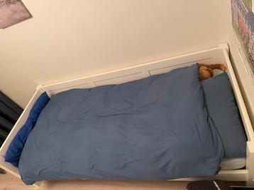 Gratis! Wit eenpersoonsbed 90x200 cm