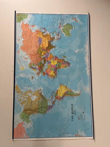 Geplastificeerde wereldkaart