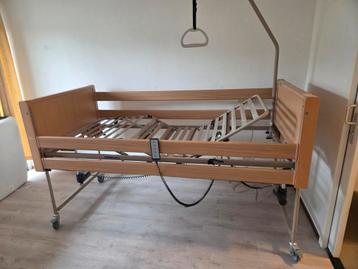 Elektrisch verstelbaar seniorenbed