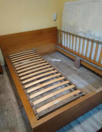 Houten bed 1.40m GRATIS