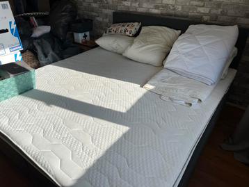 Boxspring GRATIS DUS SNEL REAGEREN EN OPHALEN