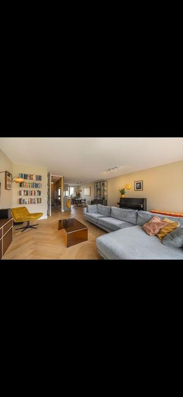 Gratis hoekbank lichtblauw Ede